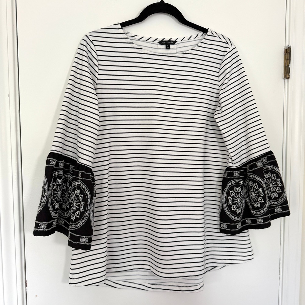 John Mark Womens Small Black White Striped Bell Sleeve Embroidered Medallion Top - Picture 2 of 10